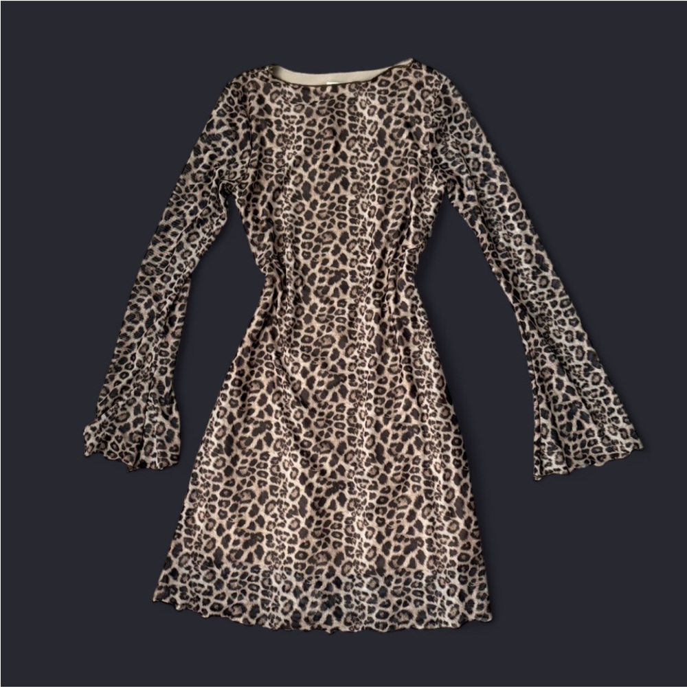 Cute leopard print mini dress with bell sleeves